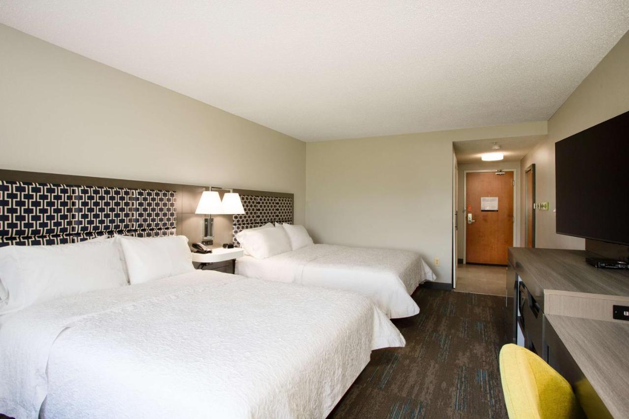 Hampton Inn Elkins Exterior photo