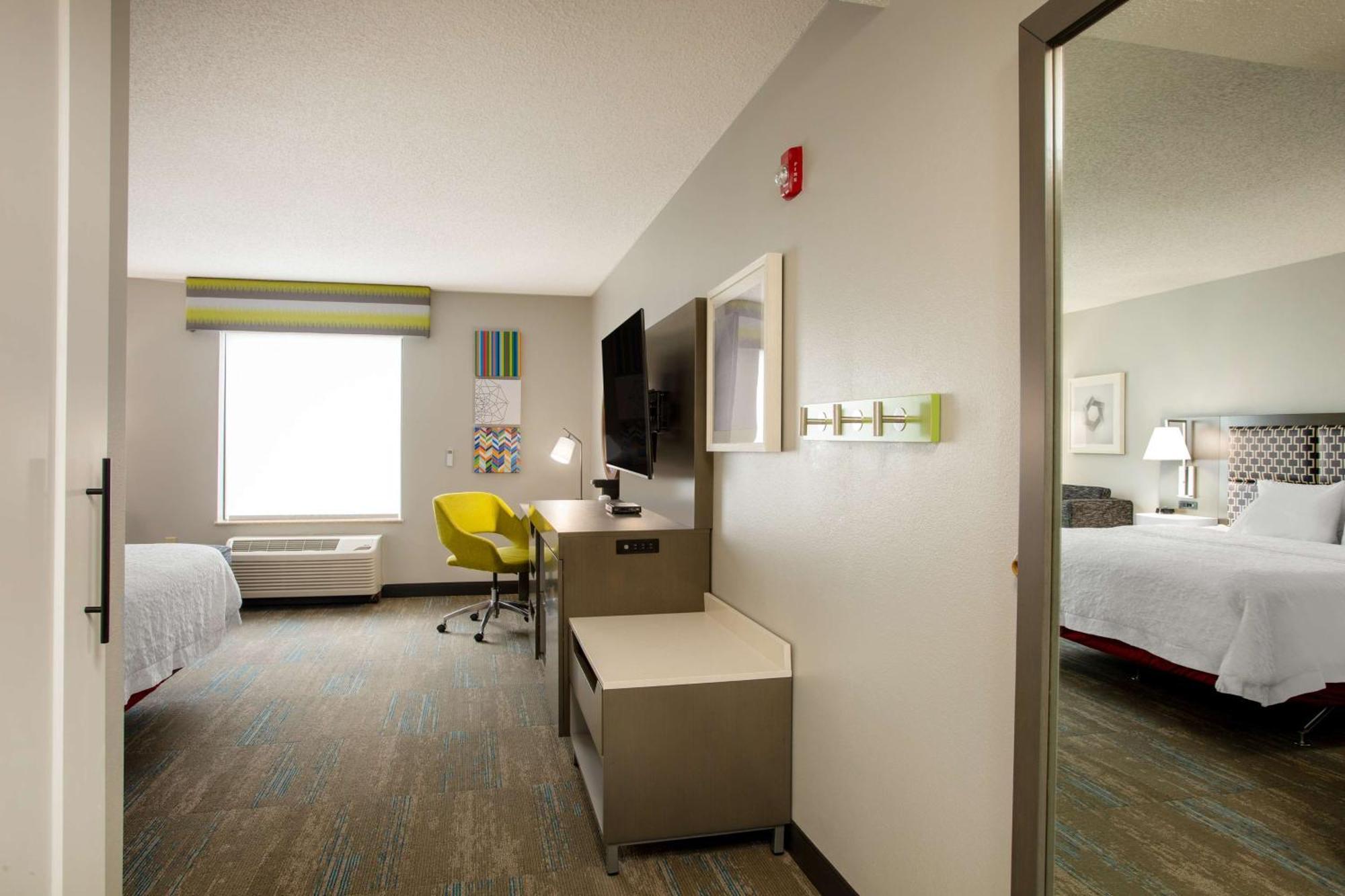 Hampton Inn Elkins Exterior photo